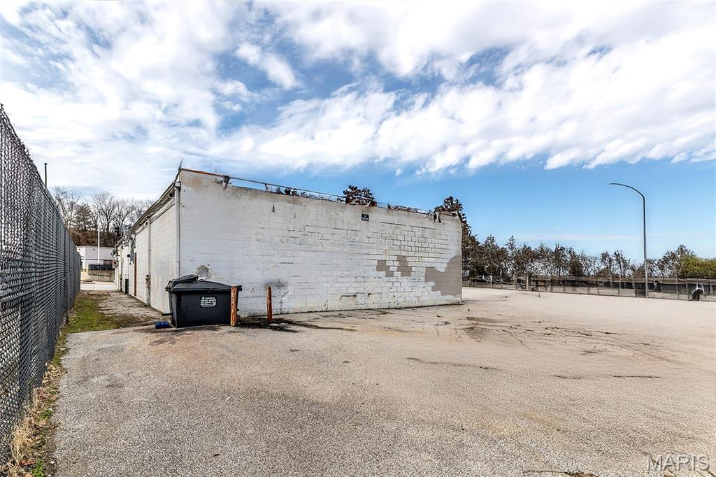 Gimblins Estate Add - Commercial Sale