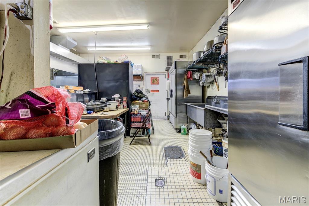 Gimblins Estate Add - Commercial Sale