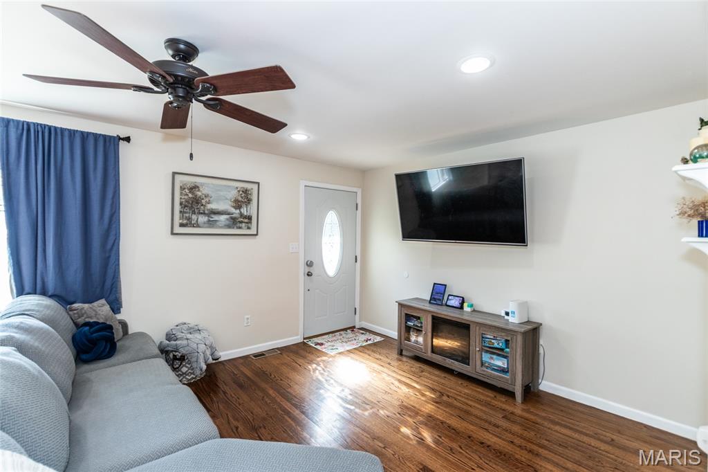 Unincorporated, Missouri 63303, United States, 3 Bedrooms Bedrooms, ,2 BathroomsBathrooms,Residential,Pending,195854