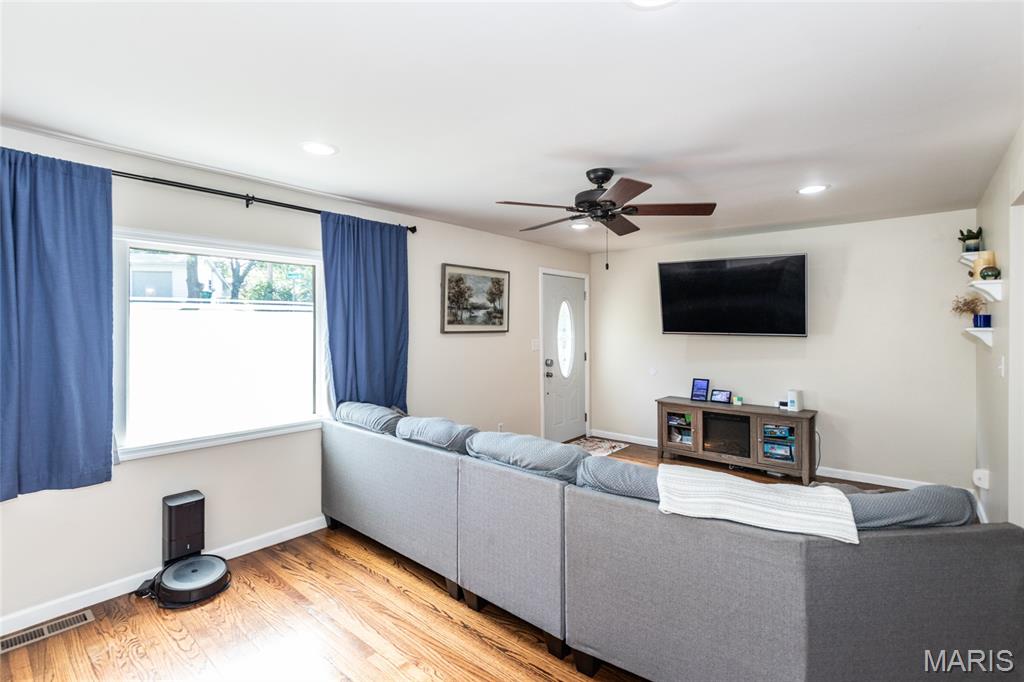 Unincorporated, Missouri 63303, United States, 3 Bedrooms Bedrooms, ,2 BathroomsBathrooms,Residential,Pending,195854