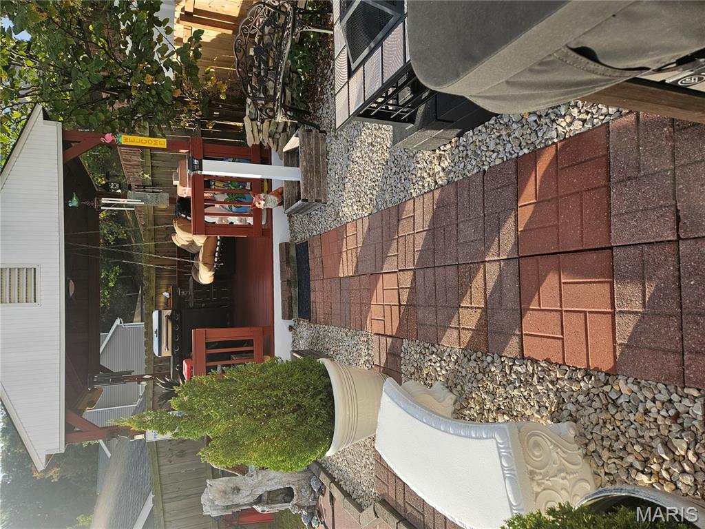 1322 Rockwood Forest Drive