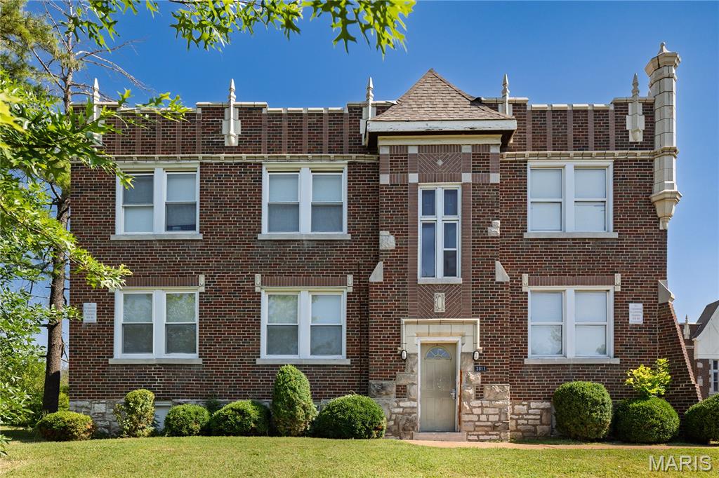 3801-11 Keokuk Street