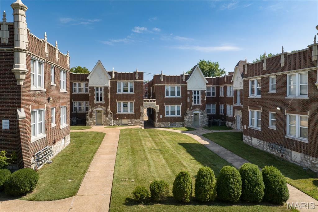 Photo 1 of 44 — 3801-11 Keokuk Street, St Louis, MO 63116