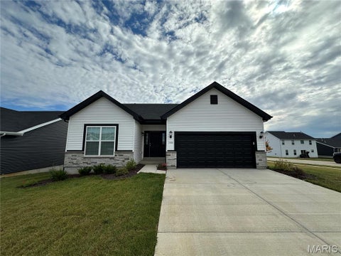 Photo of 1040 Westhaven Boulevard, Wentzville, MO 63385 (MLS # 26051416)