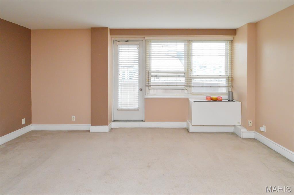 Blu Condo - Residential