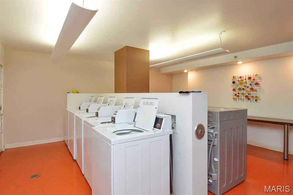 Blu Condo - Residential