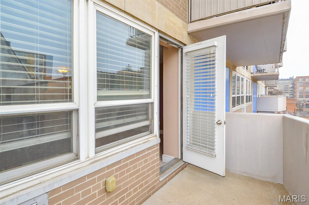 Blu Condo - Residential