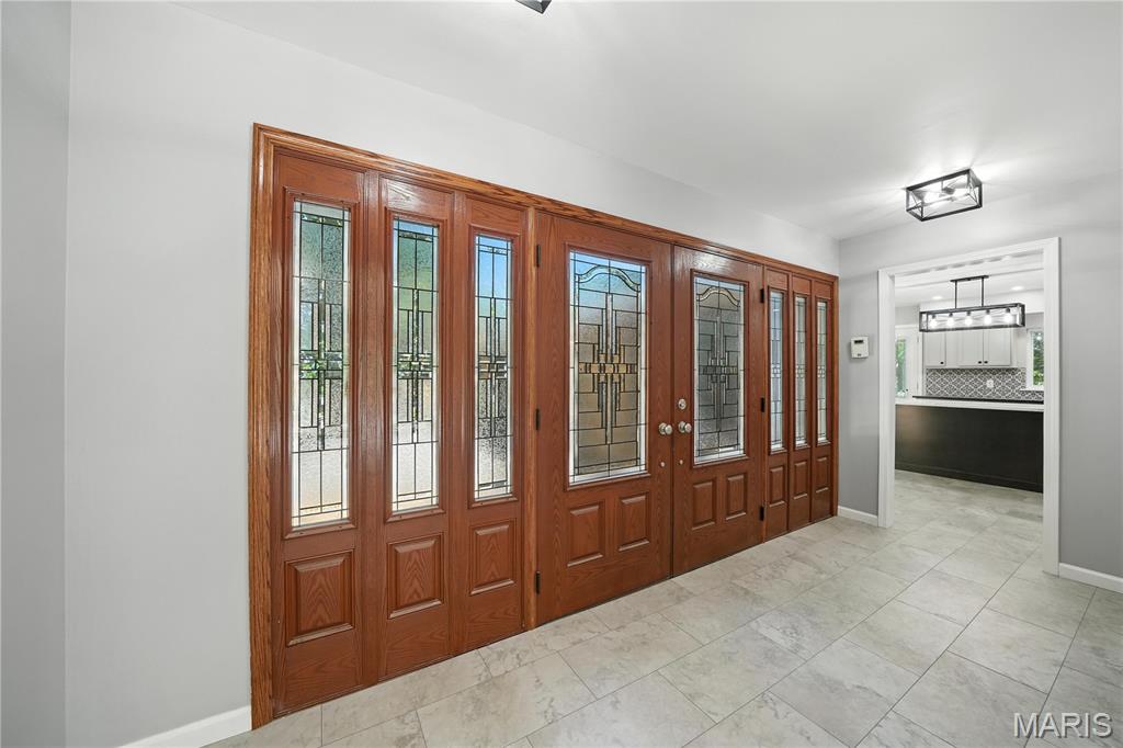 248 Lakeview Drive