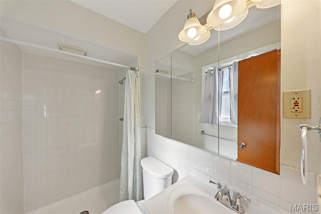 Westglen Estates Add Seven - Residential