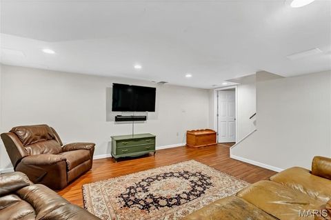 Tiny photo for 9 Middlebury Lane, Chesterfield, MO 63017 (MLS # 26015617)