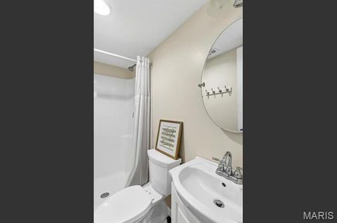 Tiny photo for 9 Middlebury Lane, Chesterfield, MO 63017 (MLS # 26015617)