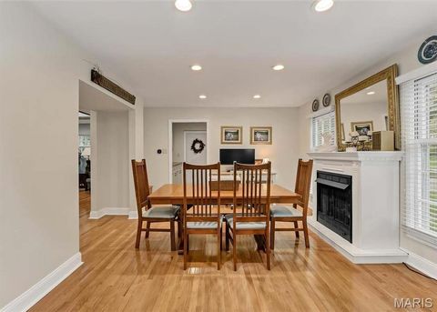 Tiny photo for 9 Middlebury Lane, Chesterfield, MO 63017 (MLS # 26015617)