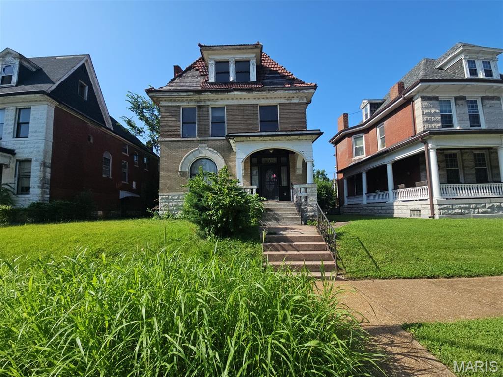 Photo 1 of 8 — 5142 Vernon Avenue, St Louis, MO 63113