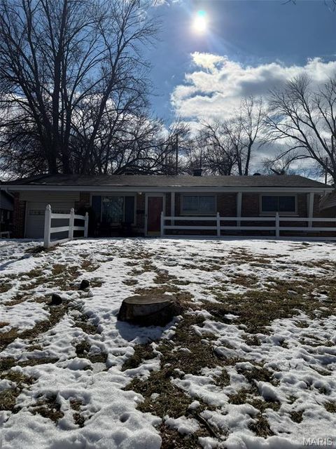 900 Marias Drive Bellefontaine Nghbrs MO 63137