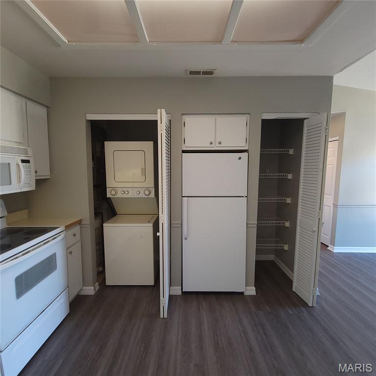 Green Jade Condos - Residential