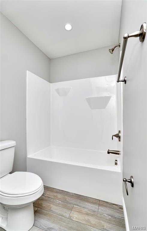 Peruque Creek Manor - Residential