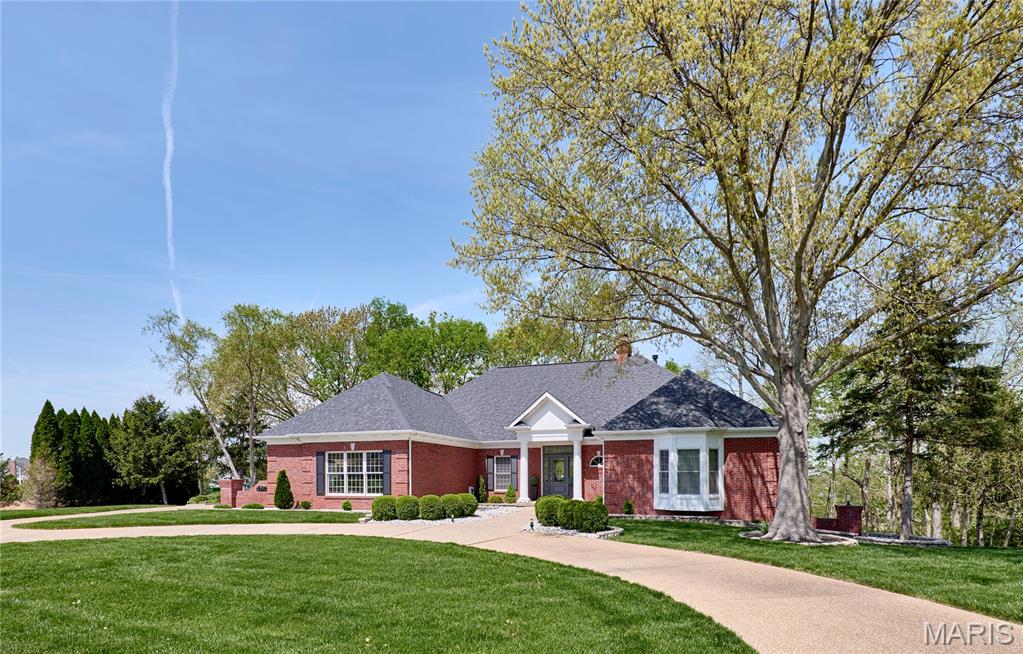 733 Hillenkamp Drive