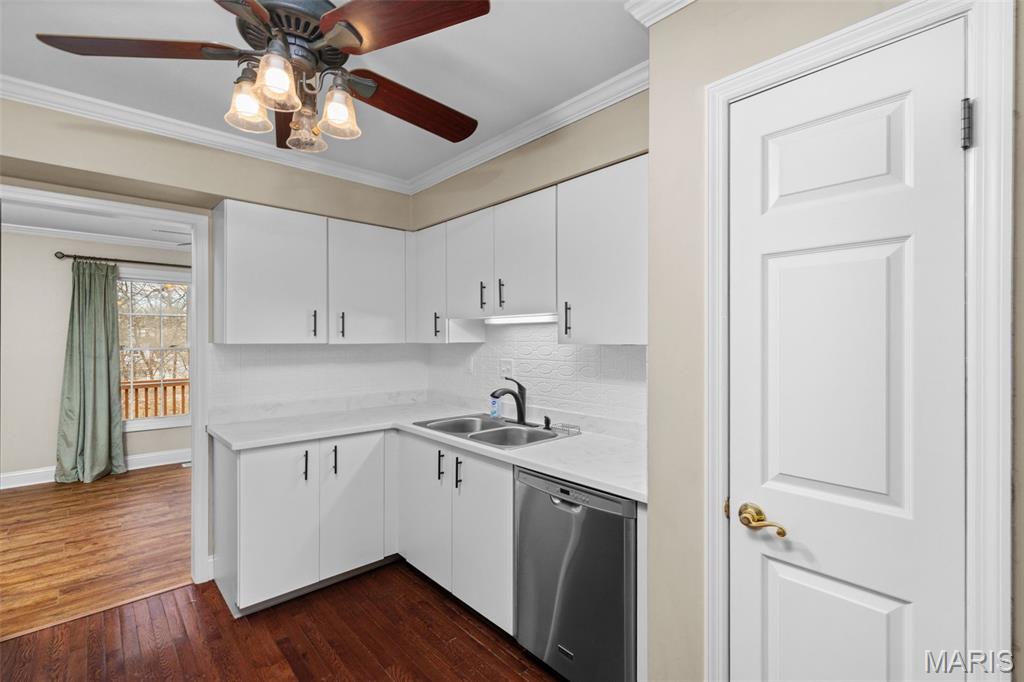 Greens Of Broadmoor Condo 11 - Residential