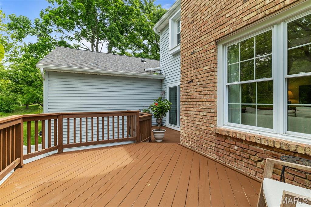 Greens Of Broadmoor Condo 11 - Residential