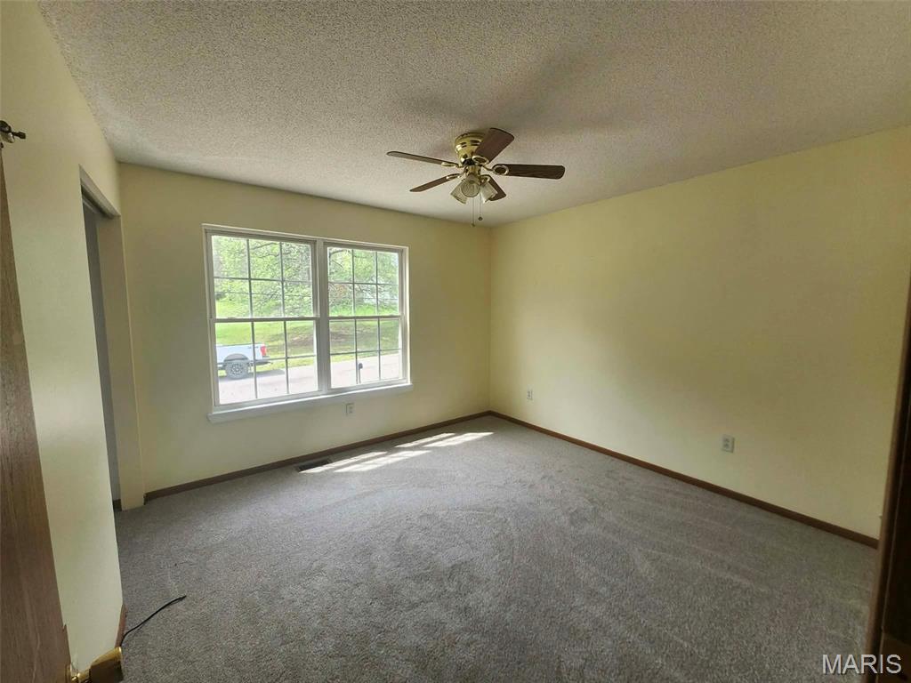 Hillcrest Heights 01 - Residential