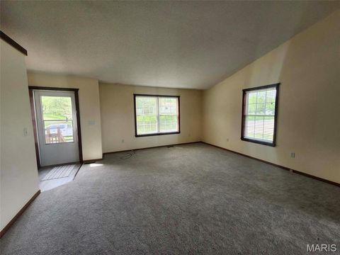 Tiny photo for 1204 Riverview Drive, Elsberry, MO 63343 (MLS # 26022067)