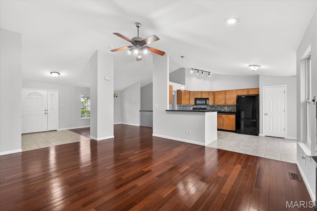 Huntington Acres - Residential