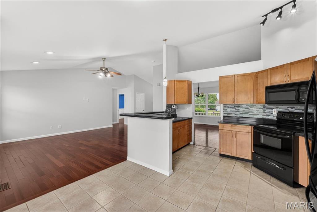 Huntington Acres - Residential