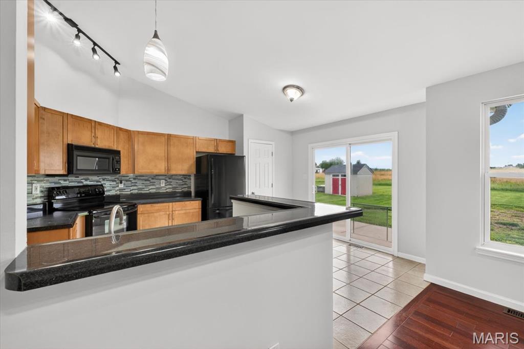 Huntington Acres - Residential