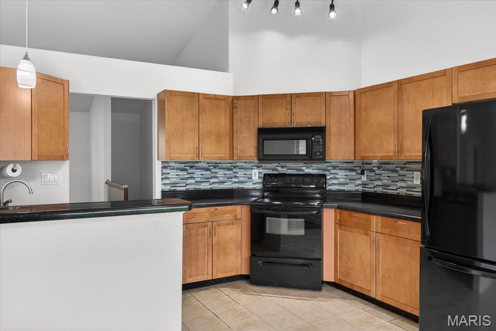 Huntington Acres - Residential