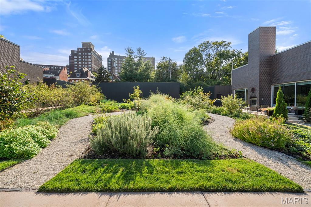 Olive West - Residential