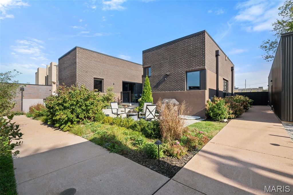 Olive West - Residential