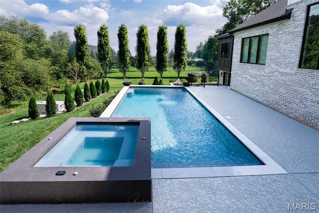 Ballas Ridge - Residential