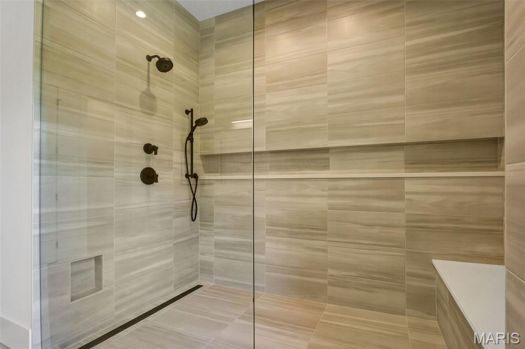 Ballas Ridge - Residential