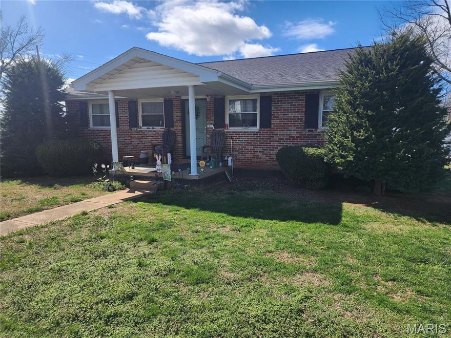 Rare opportunity to own in-town acreage with income potential and room to grow! This charming brick home sits on just over an acre in a prime central location, within walking distance of dining, shopping, and everyday conveniences.
The 2-bedroom, 1 full bathroom home offers a functional layout with a full unfinished basement, ideal for storage. Currently leased to a long-time tenant, this property provides immediate rental income, making it a turnkey addition to your investment portfolio.
What truly sets this property apart is the massive 30x50 insulated garage, complete with a restroom, three 10-foot bay doors, and two-man doors. Whether you’re a mechanic, or hobbyist, this versatile space delivers endless possibilities for work, storage, or hobbies.
Positioned on a little over an acre with dual street access from Potosi St and Janey St, the property offers exceptional development potential, an increasingly rare find within city limits. Expand, build additional housing, or maximize the lot’s value to suit your vision.
Properties with this combination of location, income, workspace, and development potential don’t come along often. Secure your investment and explore the possibilities today!