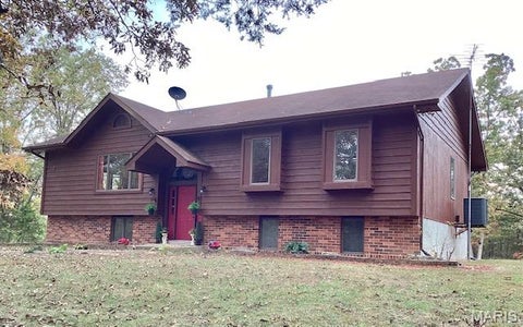 Photo of 885 Shannon Hills Lane, Robertsville, MO 63072 (MLS # 26068750)