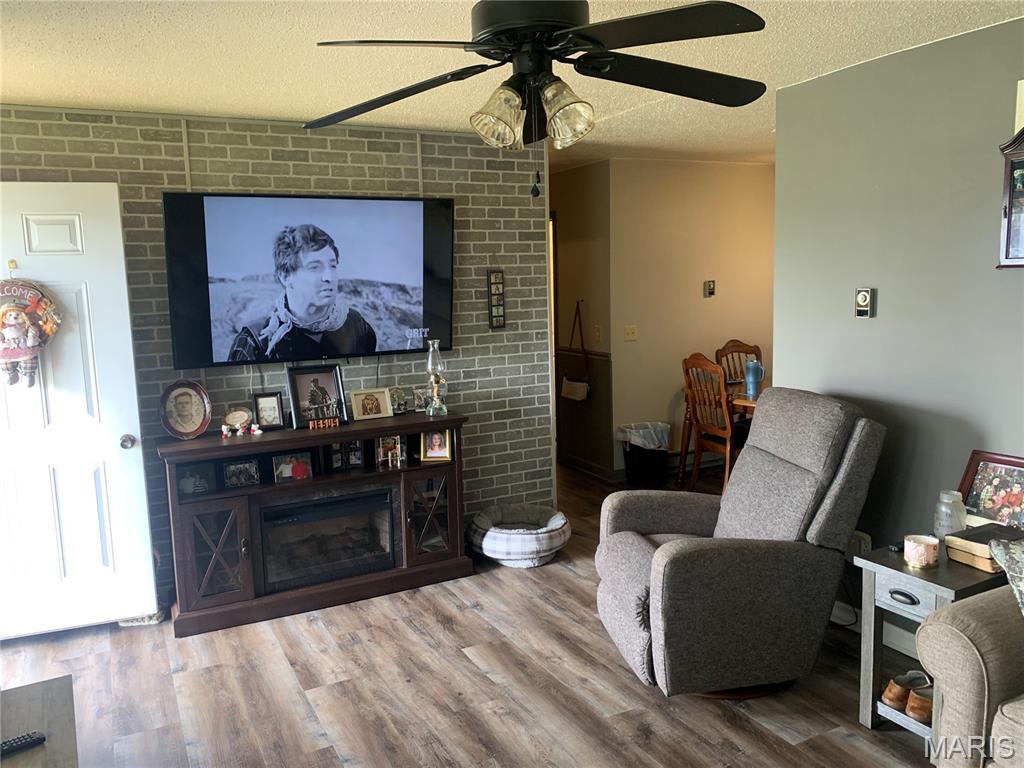 Gloths Sub - Residential