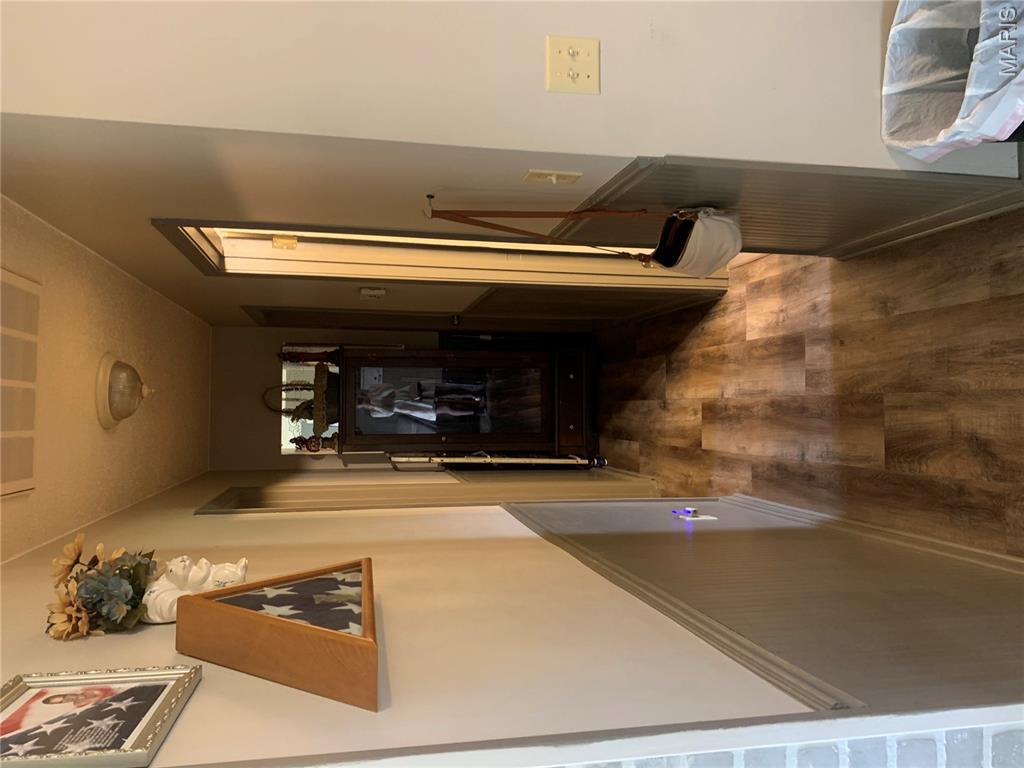 Gloths Sub - Residential