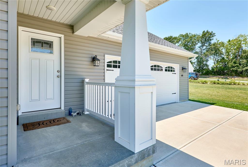 628 Trestle Way