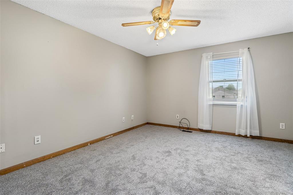 Riverwoods #One - Residential