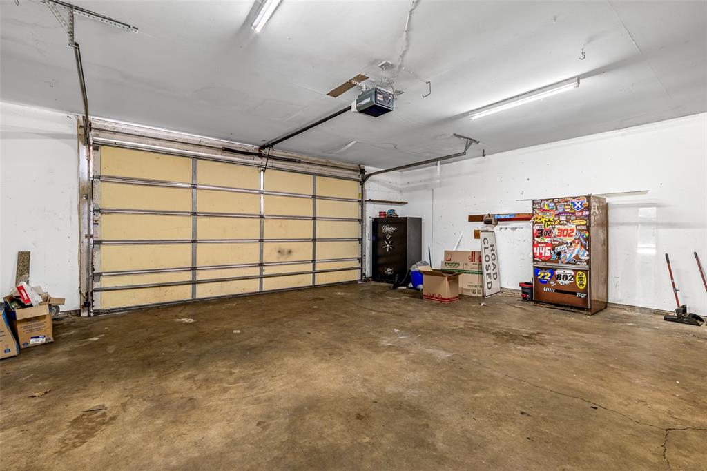 Riverwoods #One - Residential