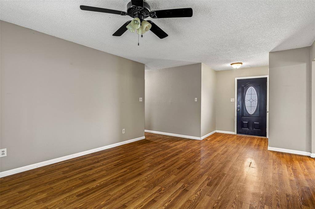 Riverwoods #One - Residential