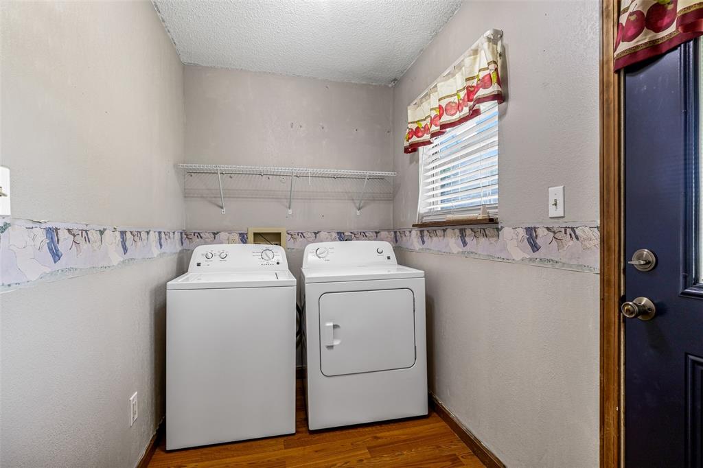 Riverwoods #One - Residential