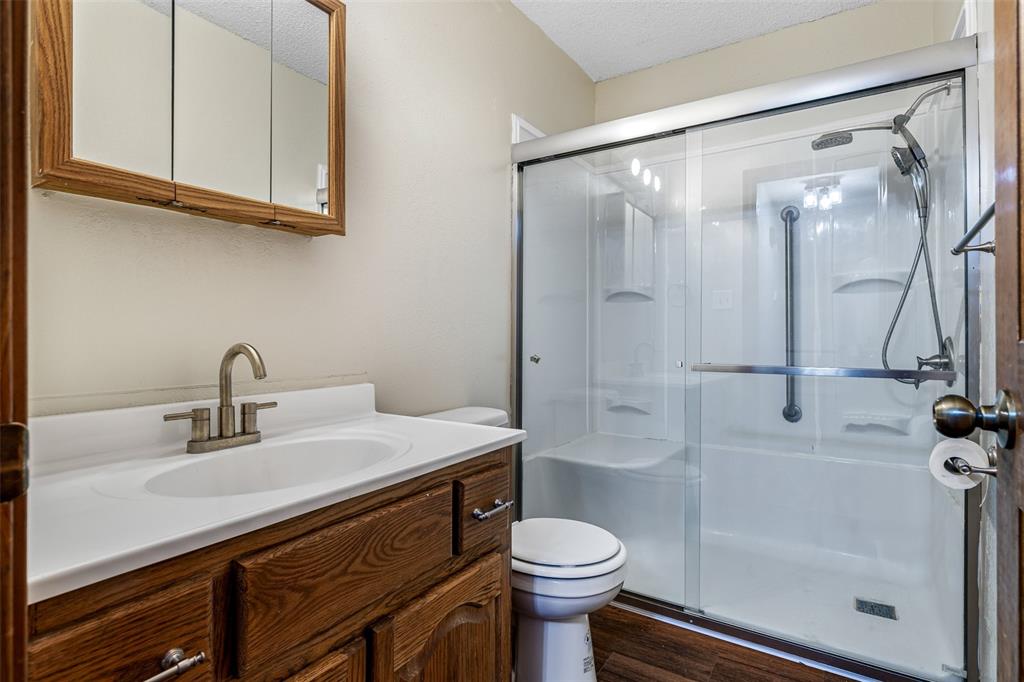 Riverwoods #One - Residential