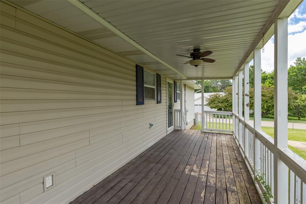 Riverwoods #One - Residential