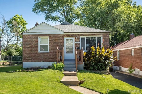 Photo of 7025 Lena Avenue, St Louis, MO 63136 (MLS # 26039259)