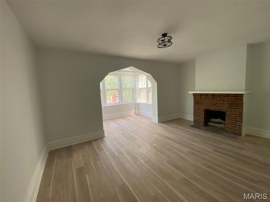 Available June 1, 2026
Remodeled apartment unit in three-family building
!!! PARTIALLY FURNISHED !!!
Close to Washington University.  Three bedrooms 
Upgrades include:
- Newer Kitchen (2022)
- Updated Bath
- Newer Carpet or Laminate Flooring
- Newer Windows
- Central Air
- Free Laundry Facilities in Unit
- Limited Off-street Parking
- Storage Lockers in Basement
- Fenced Yard
One-year lease and security deposit required.
Owner pays for water, sewer and trash collection. Renters are responsible for gas and electric.
Pets are negotiable. Representative photos are of other units in the building.