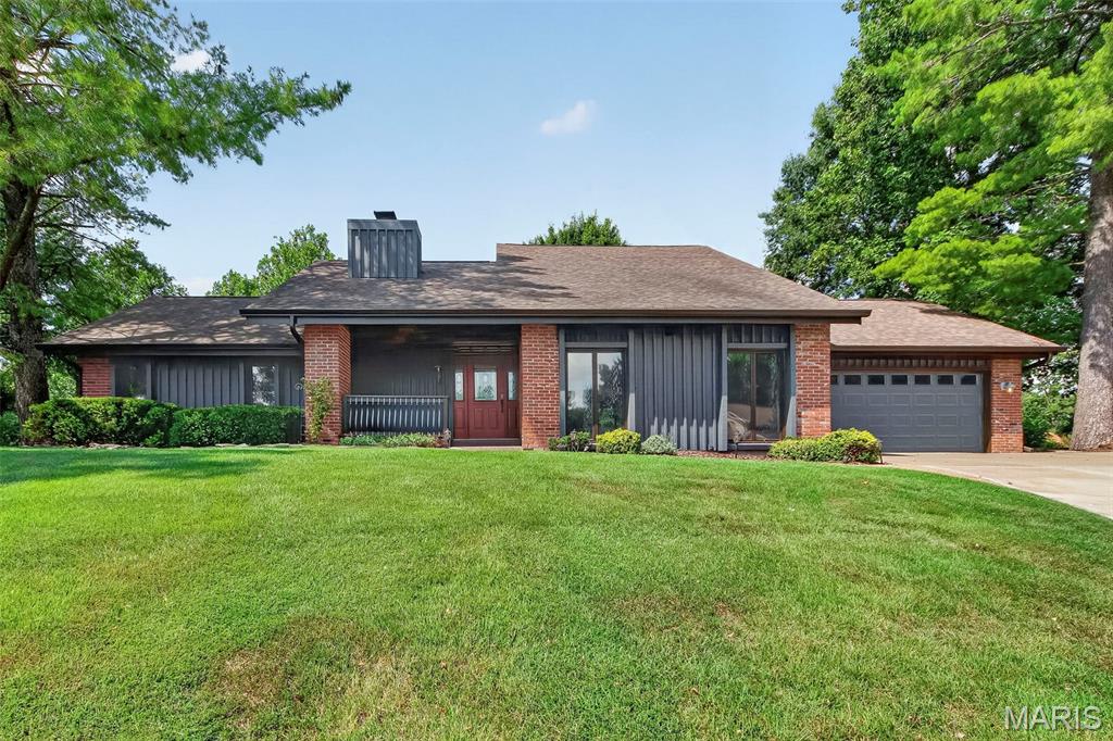1028 Monfort Court
