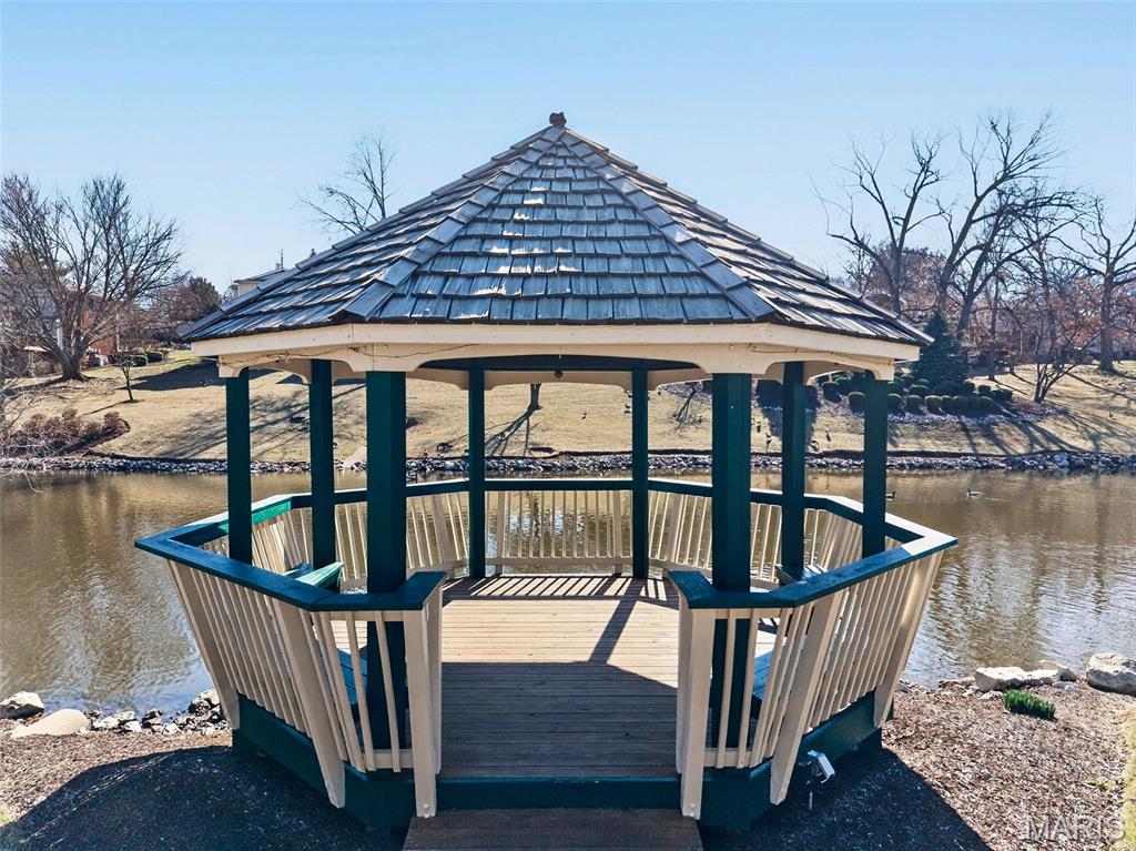 Brentwood Forest Condo Ph Three - Residential