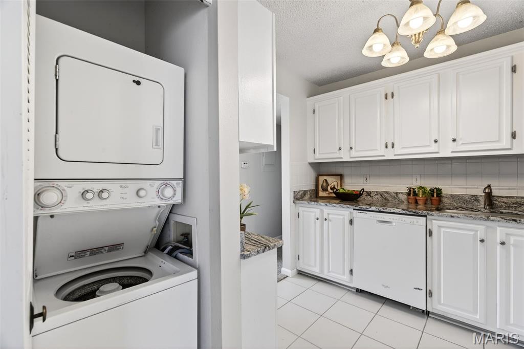 Brentwood Forest Condo Ph Three - Residential