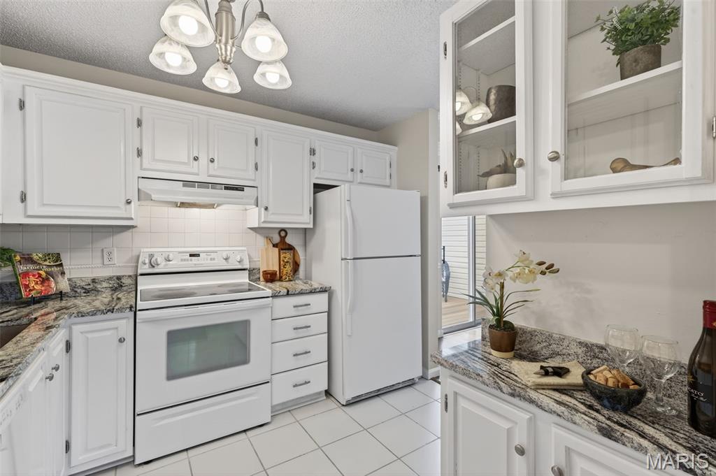 Brentwood Forest Condo Ph Three - Residential